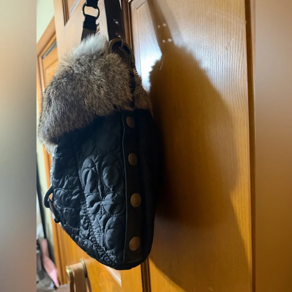 Vintage Coach Soho Quilted Rabbit Fur Hobo Y2K - Picture 7 of 15